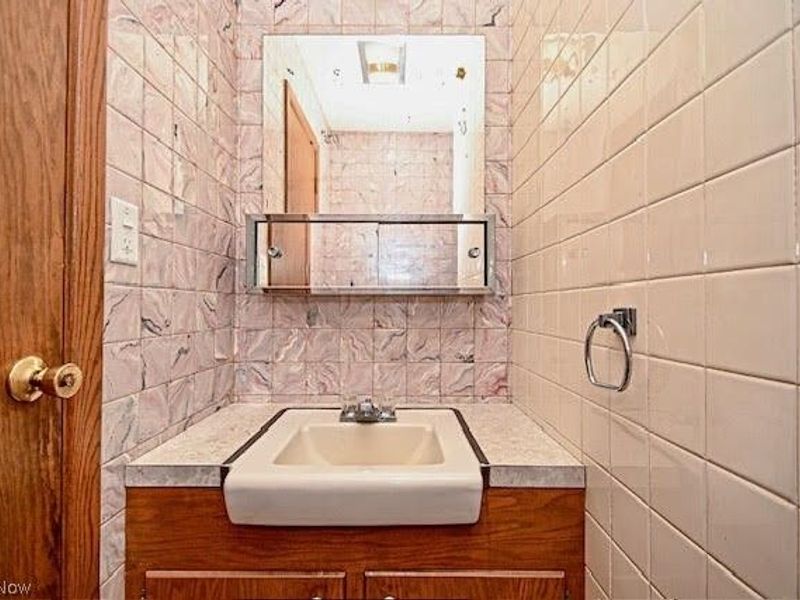 2333 Brooklyn SW, Canton, OH 44706 Photo 7