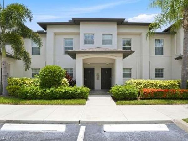 9076 Gervais CIR, Unit 405, NAPLES, FL 34120