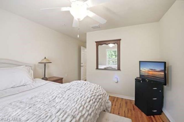 9076 Gervais Cir, Unit 405, Naples, FL 34120 Photo