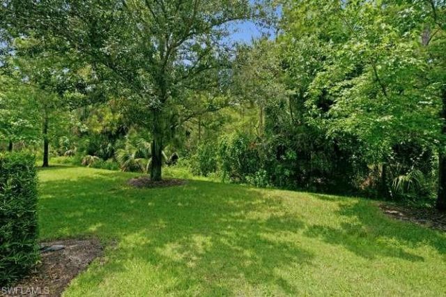 9076 Gervais Cir, Unit 405, Naples, FL 34120 Photo