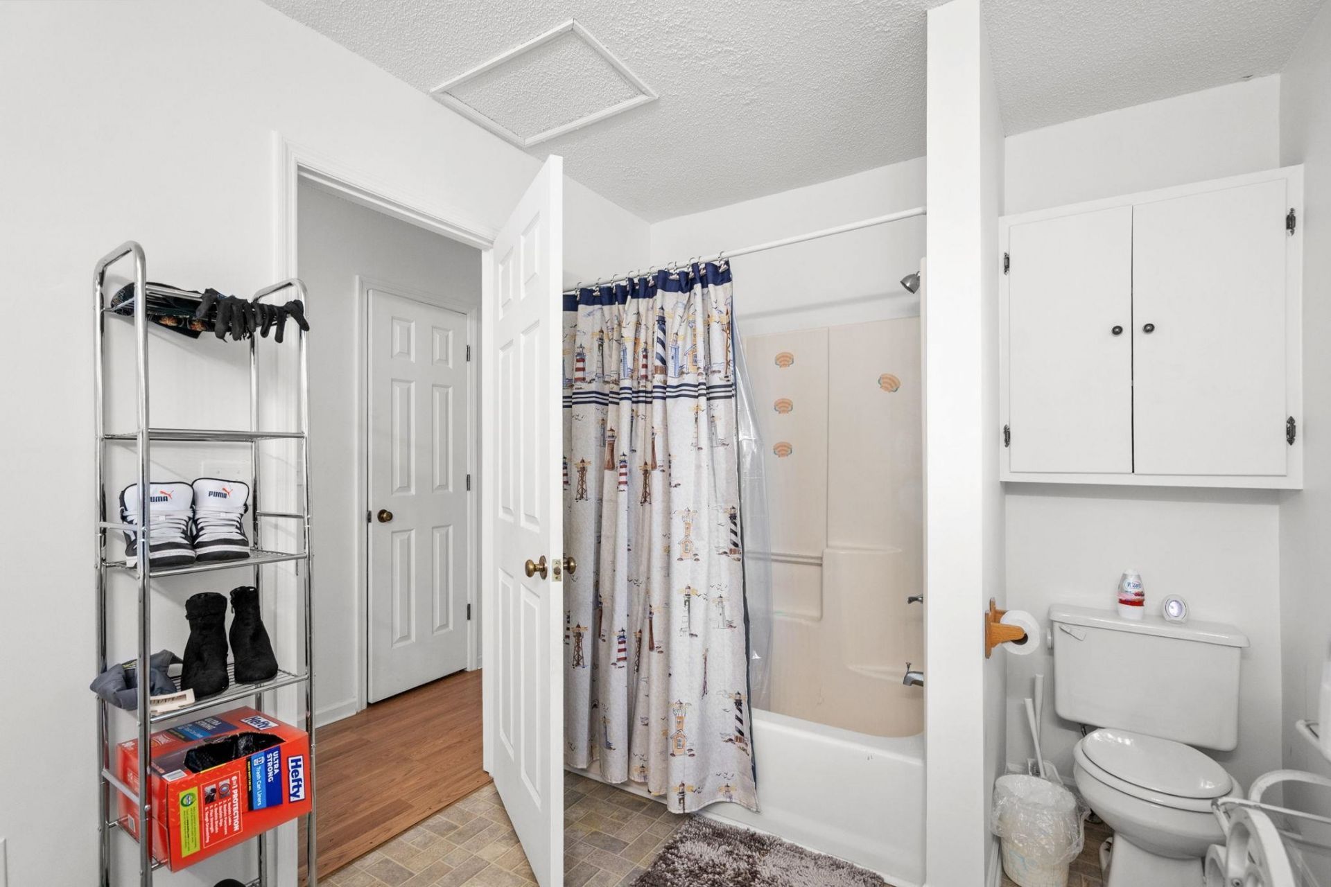 4601 Lewis St. Photo 19