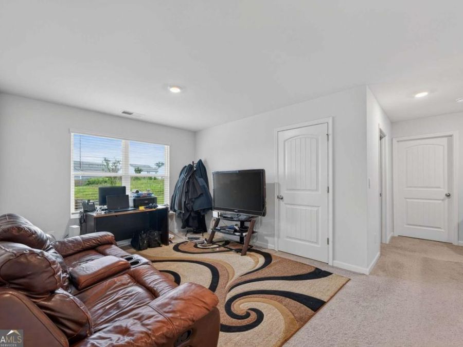 Property Image 44