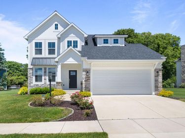 32811 Nature View Drive, New Carlisle, IN 46552