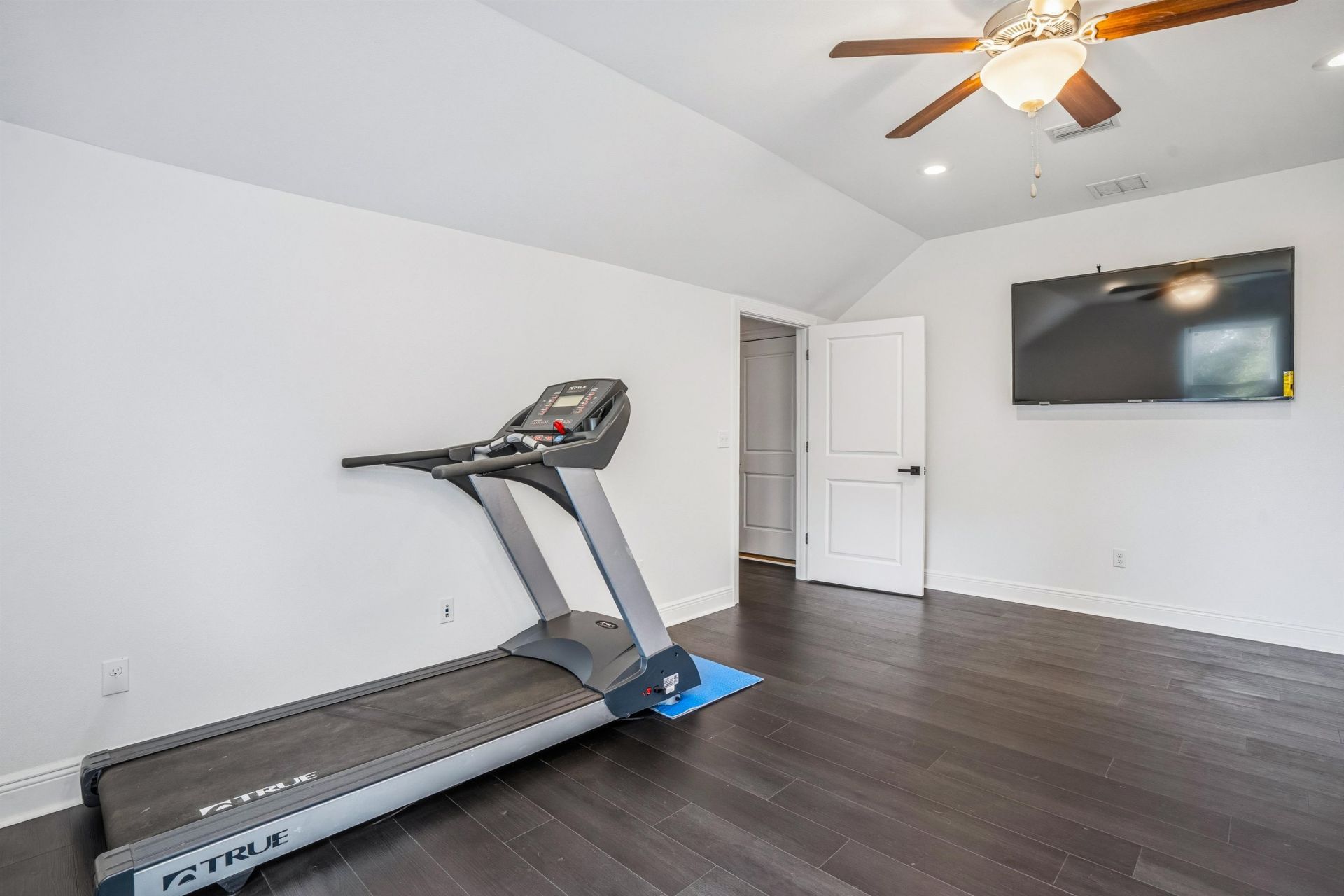 225 Wisteria Lane, Havana, FL 32333 Photo