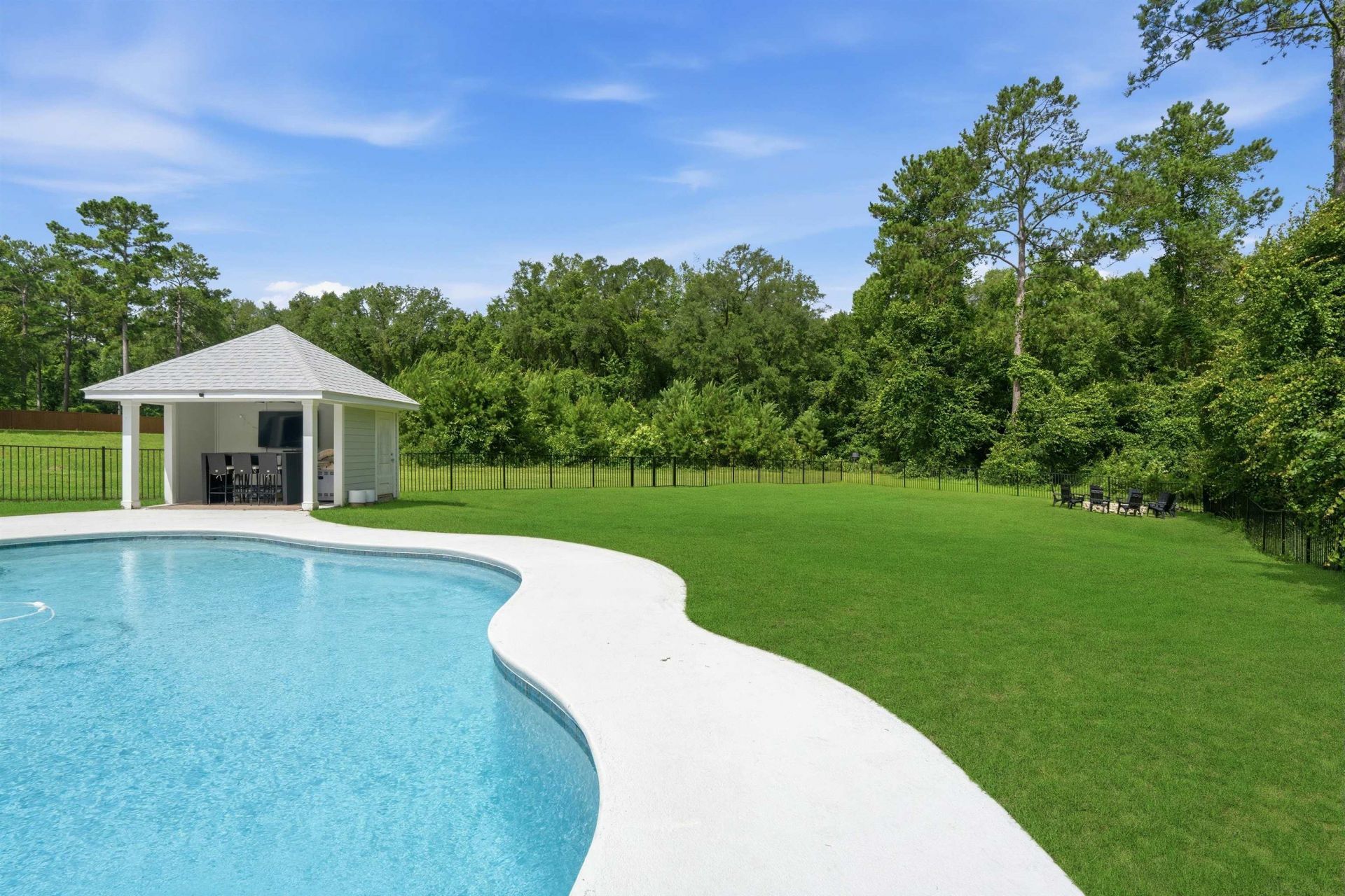 225 Wisteria Lane, Havana, FL 32333 Photo