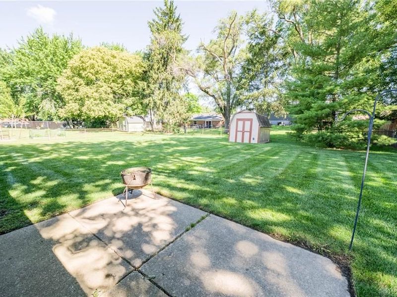 4981 Scothills Drive, Clayton, OH 45322 Photo 27