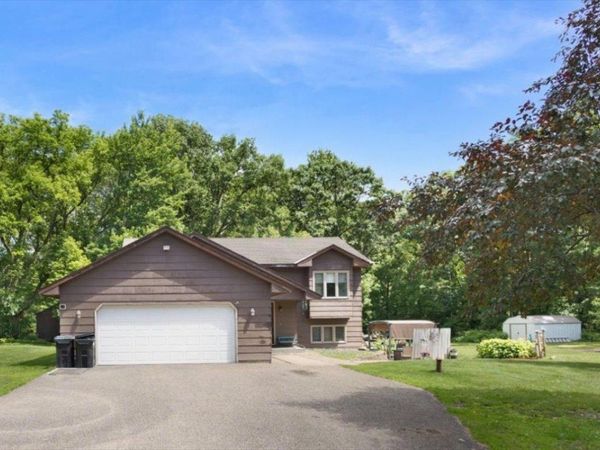 22071 Juniper Street NW, Cedar, MN 55011