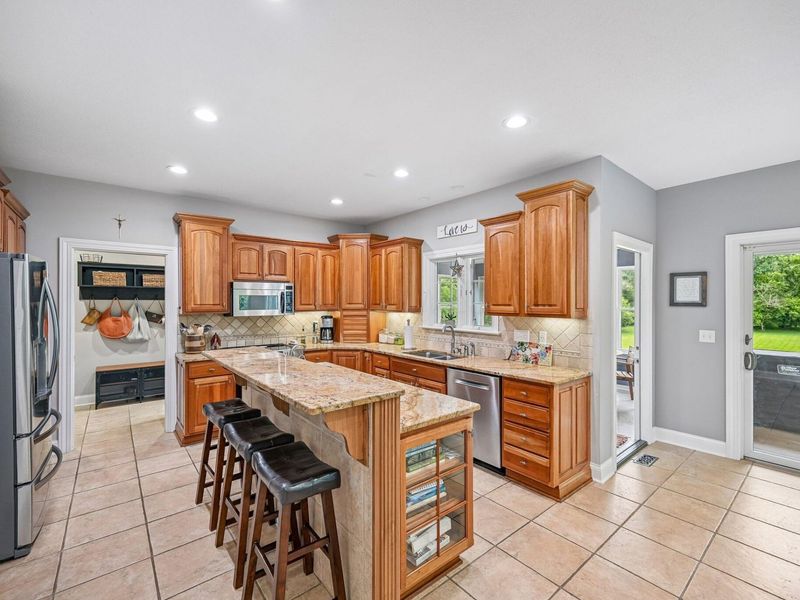 6820 Ohio Canal Court, Canal Winchester, OH 43110 Photo 13