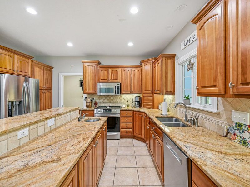 6820 Ohio Canal Court, Canal Winchester, OH 43110 Photo 15