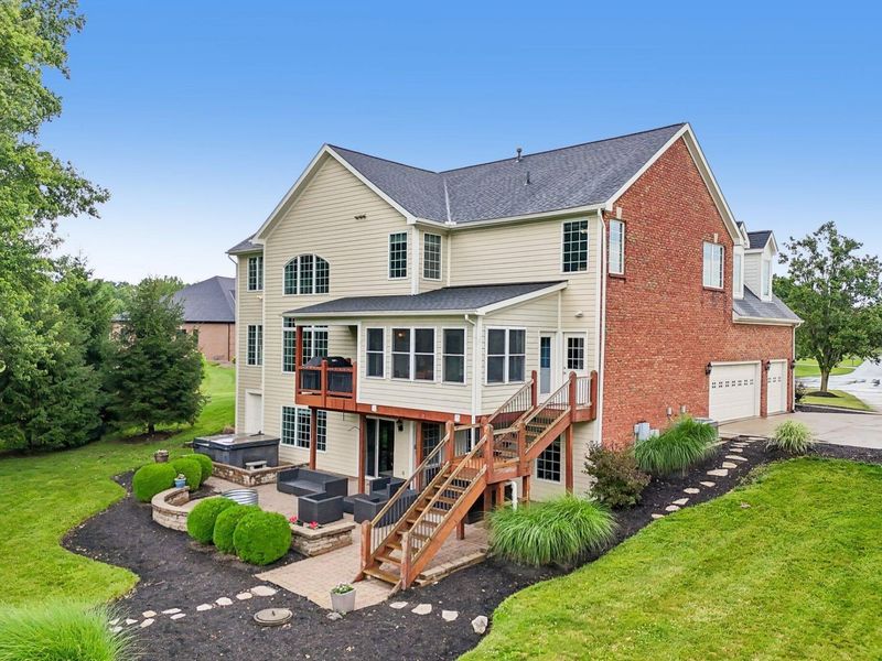 6820 Ohio Canal Court, Canal Winchester, OH 43110 Photo 2