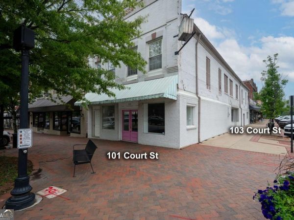 101 Court Street, Calhoun, GA 30701
