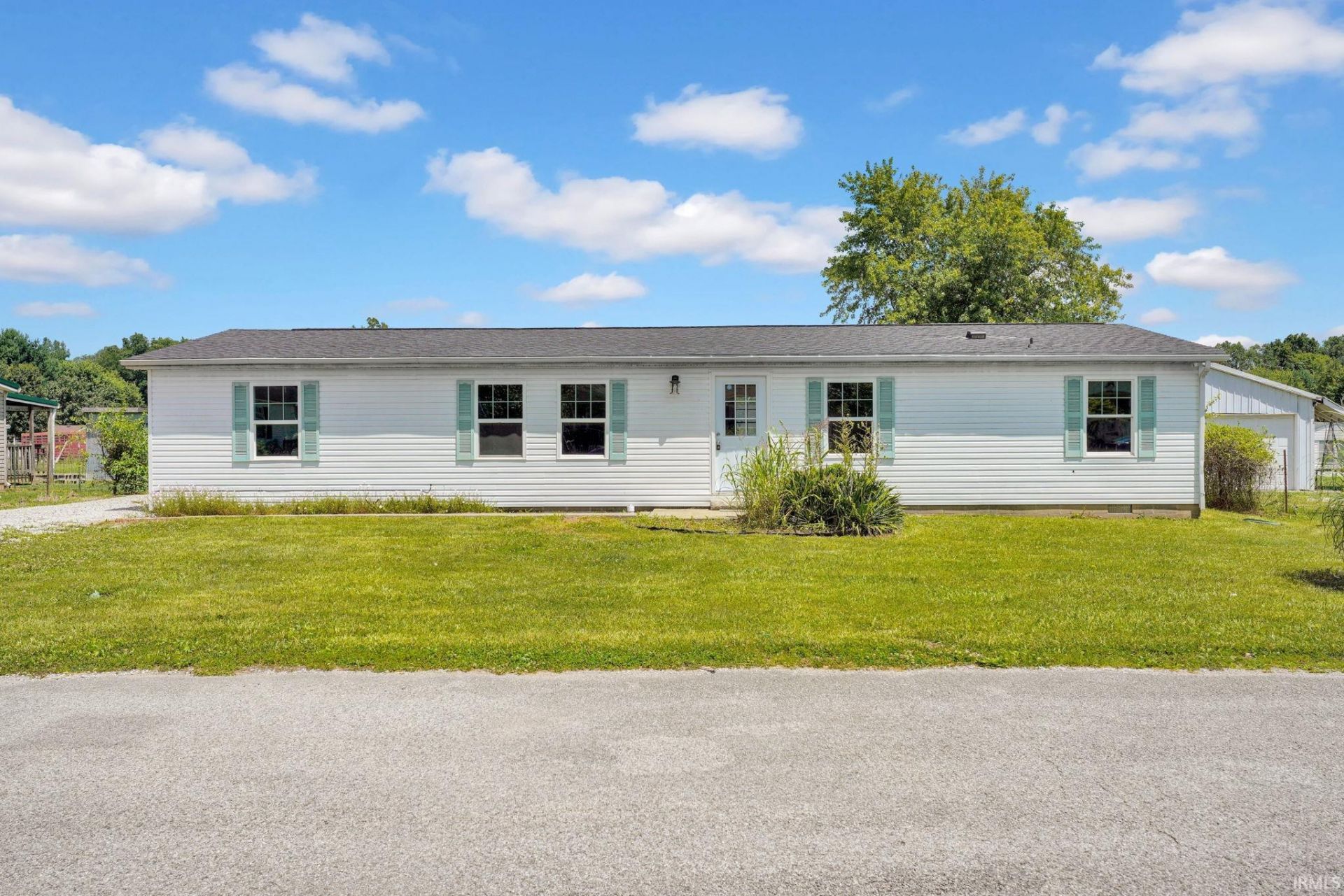 425 Dale Street, Mitchell, IN 47446 Main Photo