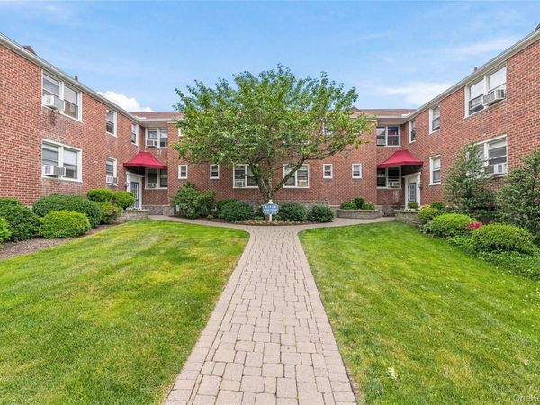 9 Bryant Crescent , Unit 1G, White Plains, NY 10605