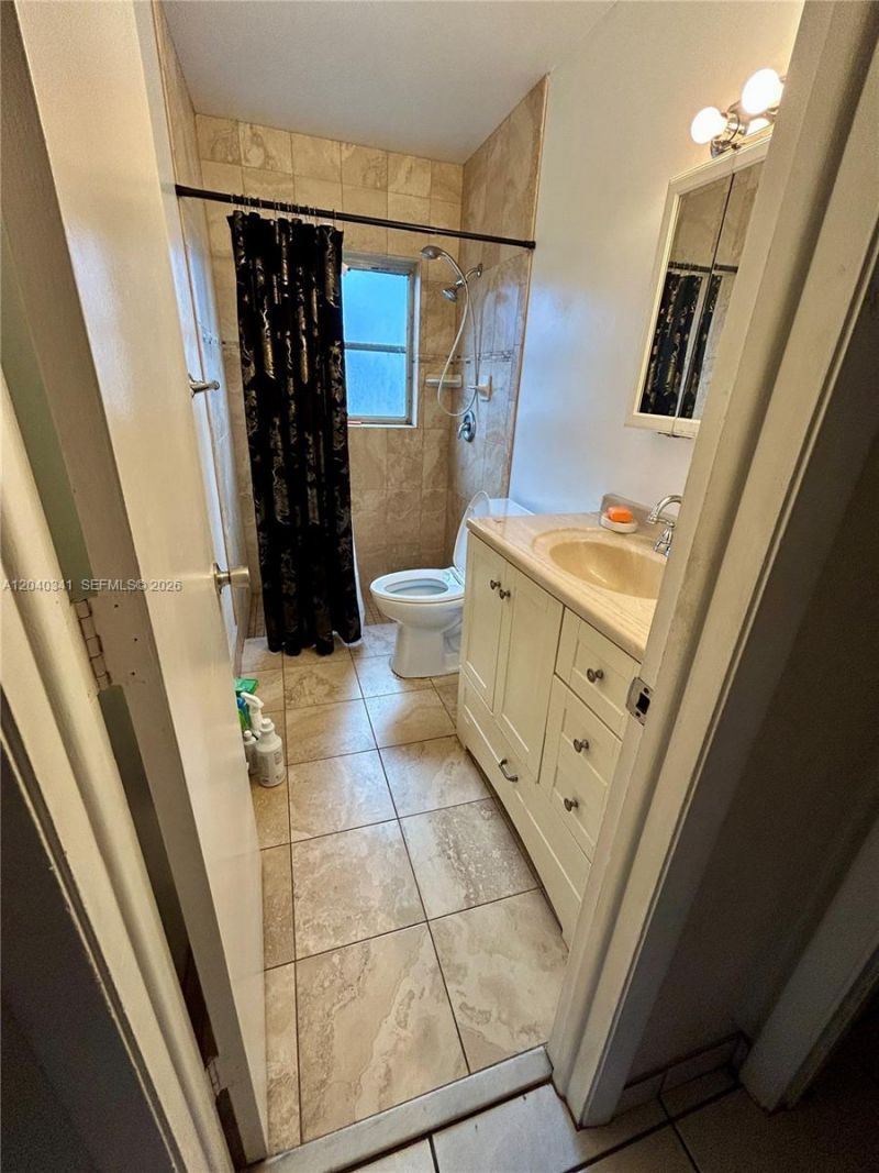 7262 SW 1st St , Margate, FL 33068 Photo