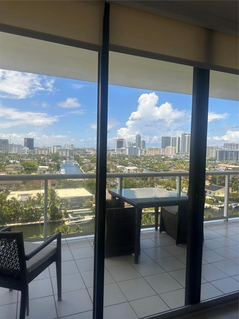 3640 Yacht Club Dr , Unit 1403, Aventura, FL 33180 Photo