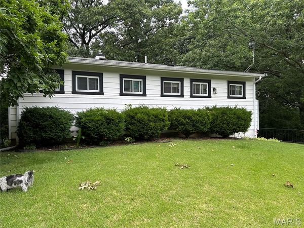 6240 Antire Road, High Ridge, MO 63049