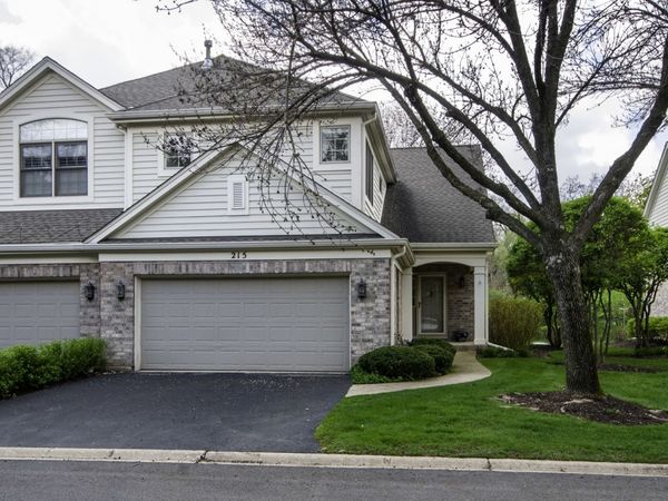 215 Wildflower Lane , La Grange, IL 60525