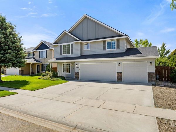 4401 E Burgundy Dr, Nampa, ID 83686