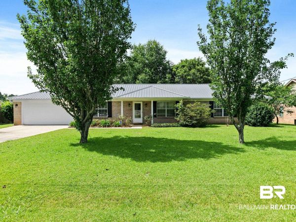 19740 Sandstone Lane, Robertsdale, AL 36567