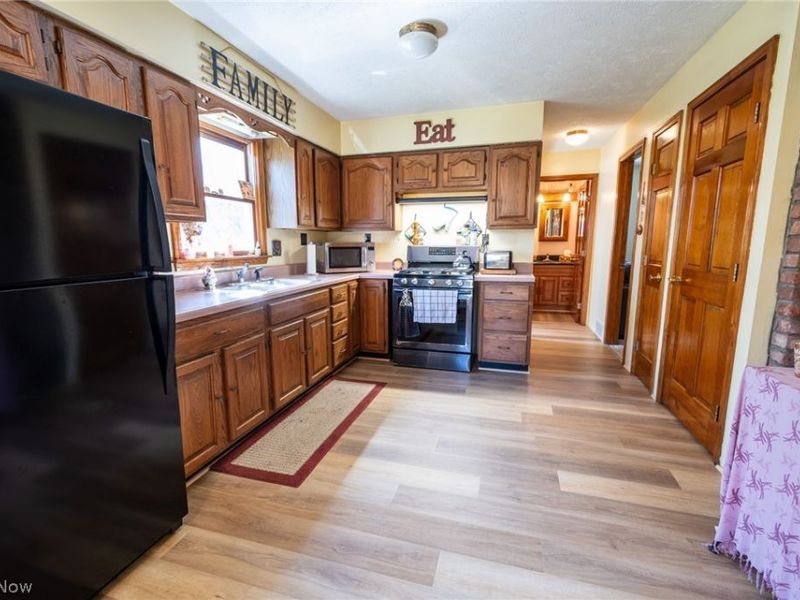 14027 Mayfield Road, Huntsburg, OH 44046 Photo 12