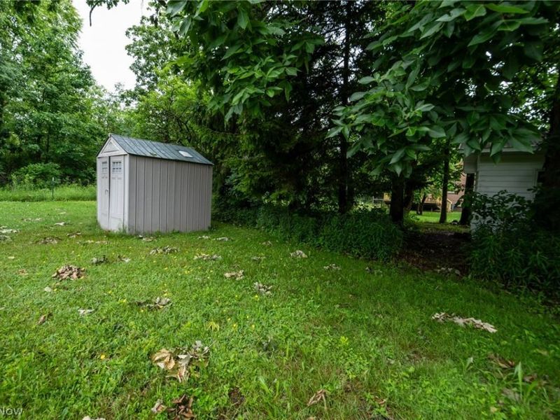 14027 Mayfield Road, Huntsburg, OH 44046 Photo 46