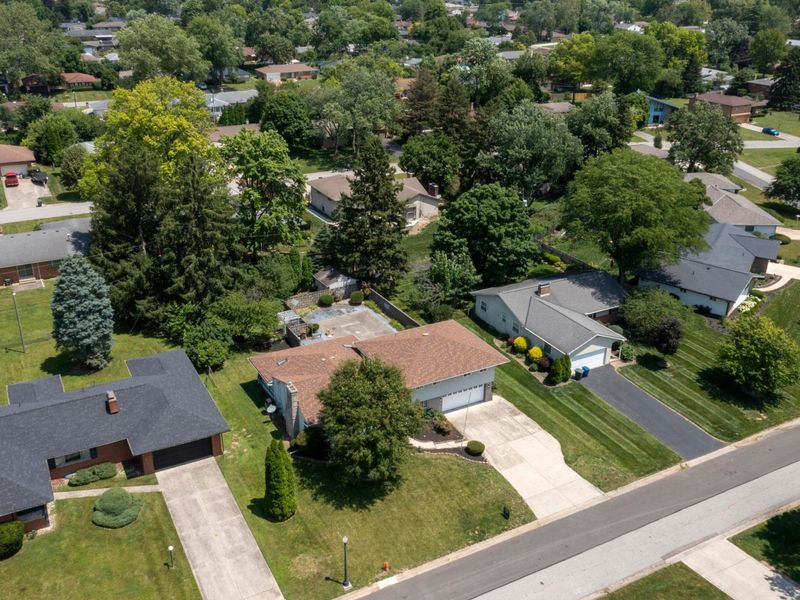 2690 Burnaby Drive, Columbus, OH 43209 Photo 43