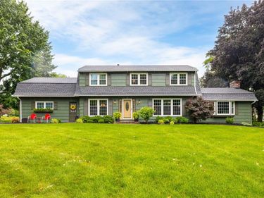 6 Buckwheat Drive, Fairport, NY 14450