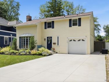 229 Roycroft Boulevard, Buffalo, NY 14226