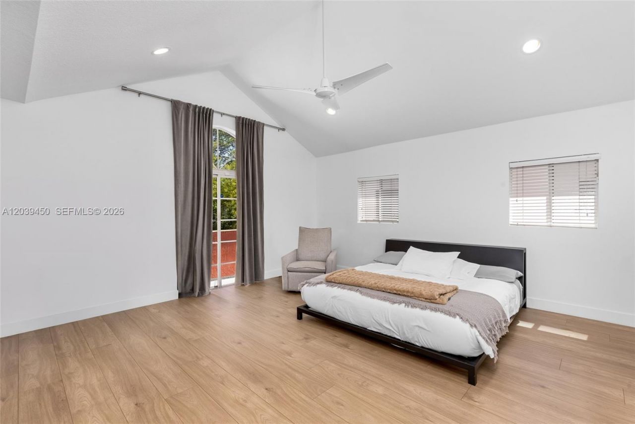 3125 Jackson Ave, Unit 3125, Miami, FL 33133 Photo
