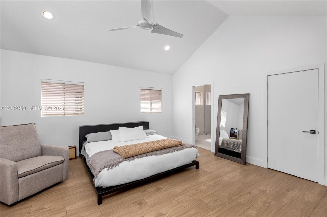 3125 Jackson Ave, Unit 3125, Miami, FL 33133 Photo
