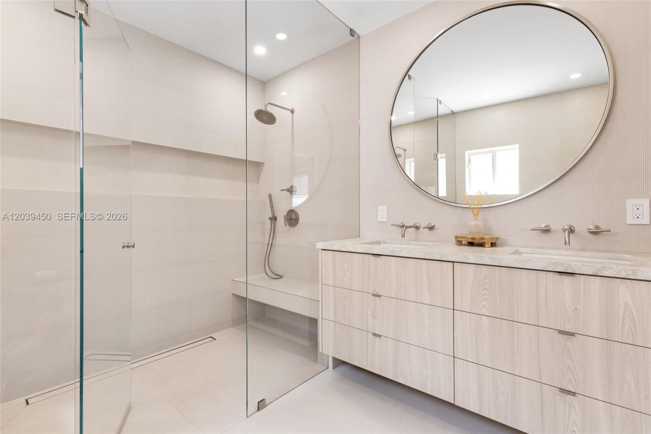 3125 Jackson Ave, Unit 3125, Miami, FL 33133 Photo