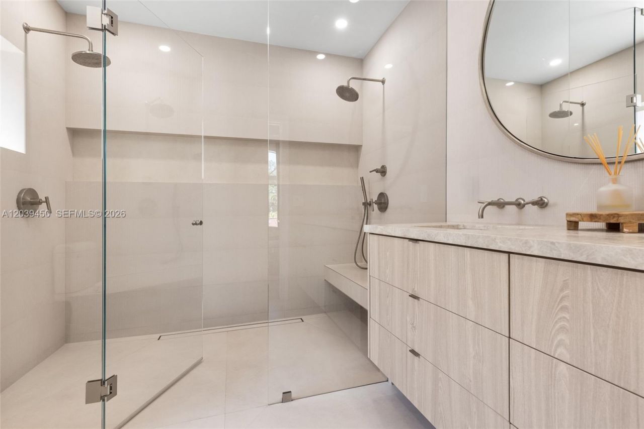 3125 Jackson Ave, Unit 3125, Miami, FL 33133 Photo
