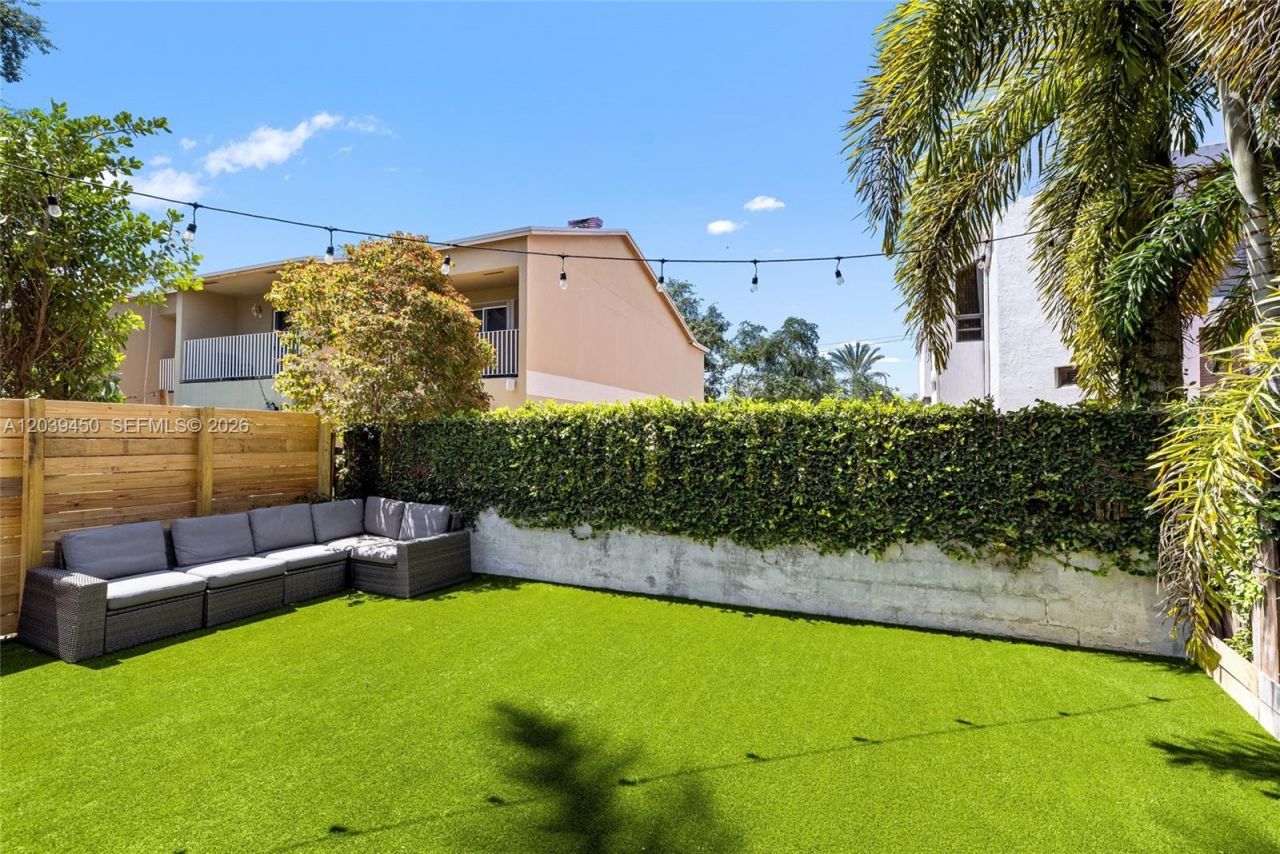 3125 Jackson Ave, Unit 3125, Miami, FL 33133 Photo