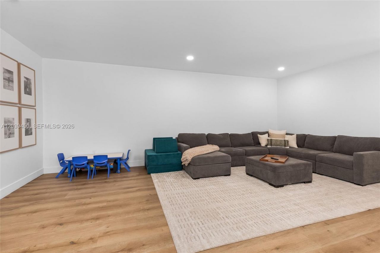3125 Jackson Ave, Unit 3125, Miami, FL 33133 Photo