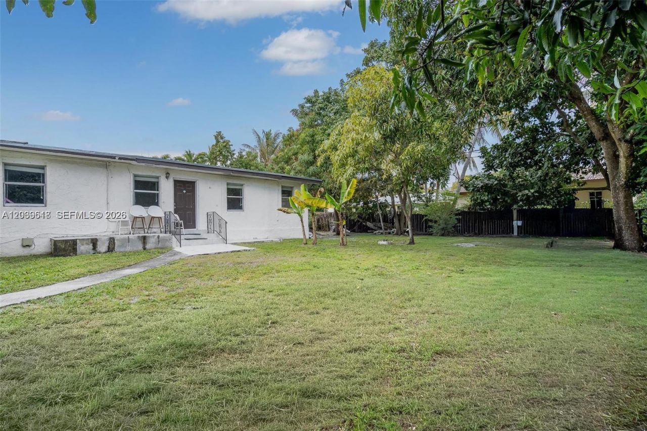 65 NW 118th St , Miami, FL 33168 Photo