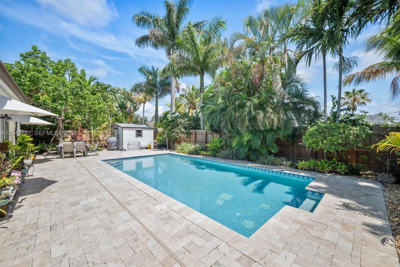 9241 SW 183rd Ter, Palmetto Bay, FL 33157 Photo