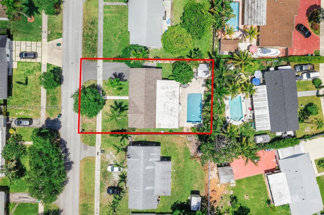 9241 SW 183rd Ter, Palmetto Bay, FL 33157 Photo