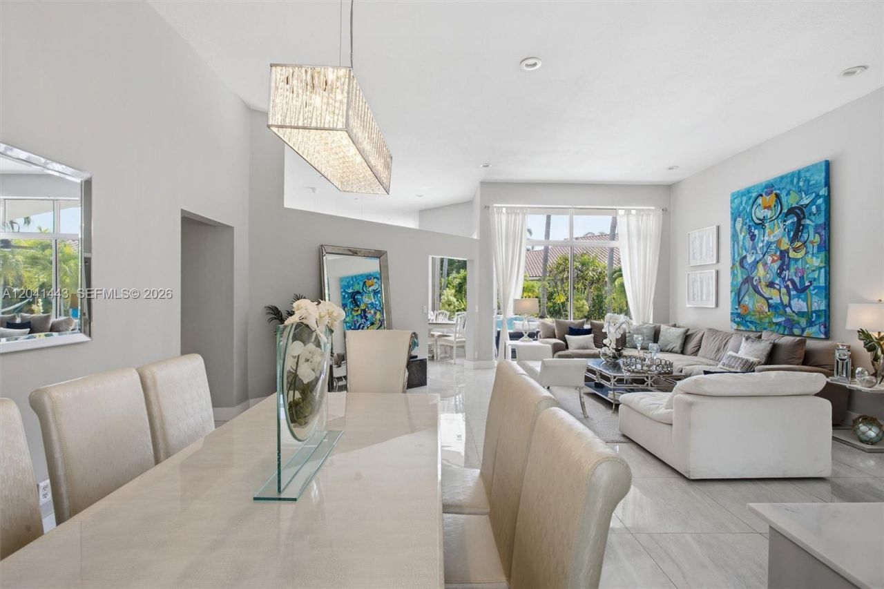 241 Fairmont Way, Weston, FL 33326 Photo