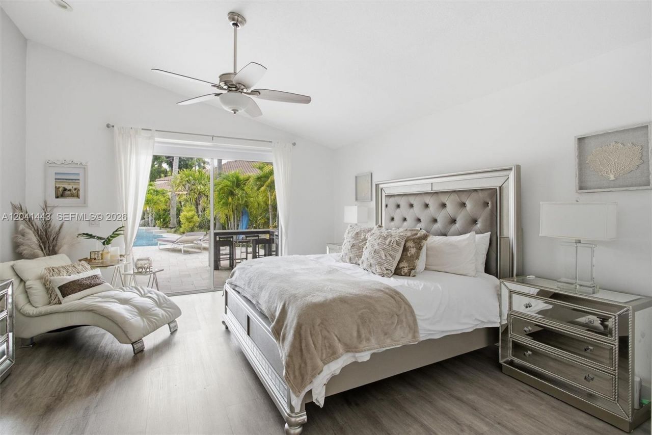 241 Fairmont Way, Weston, FL 33326 Photo