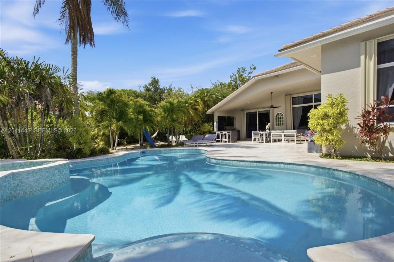 241 Fairmont Way, Weston, FL 33326 Photo