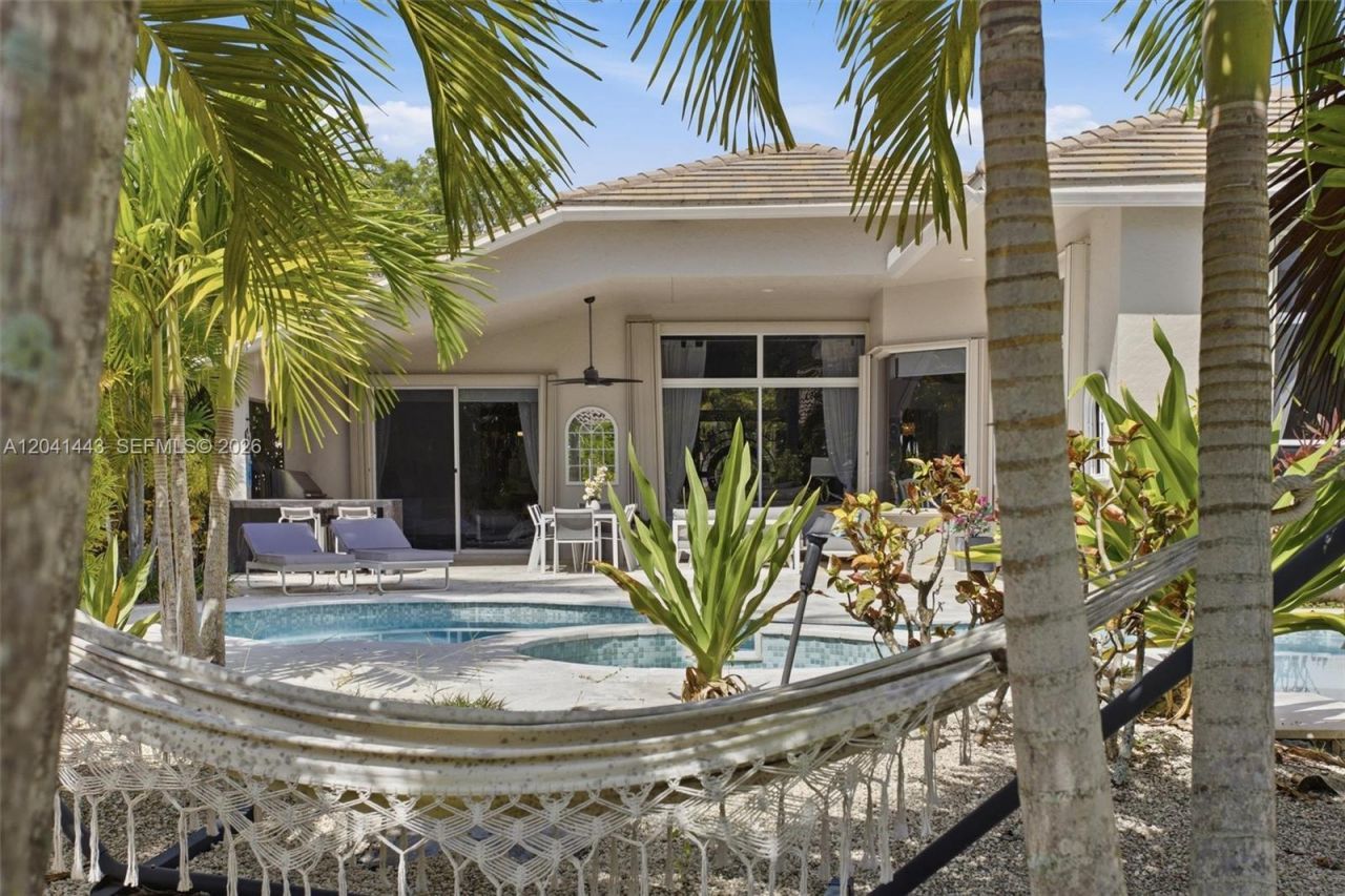 241 Fairmont Way, Weston, FL 33326 Photo