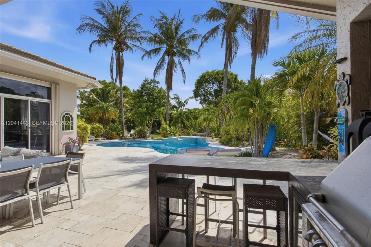 241 Fairmont Way, Weston, FL 33326 Photo