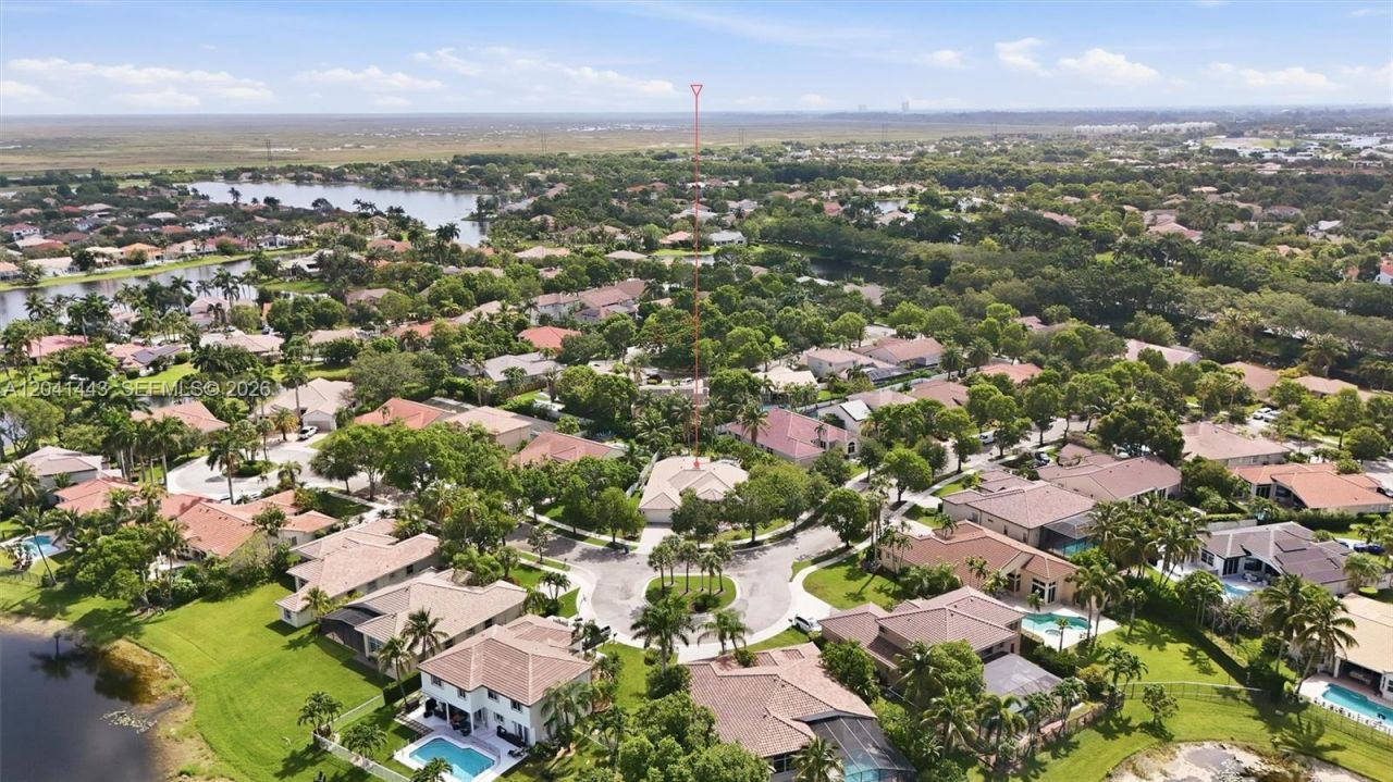 241 Fairmont Way, Weston, FL 33326 Photo