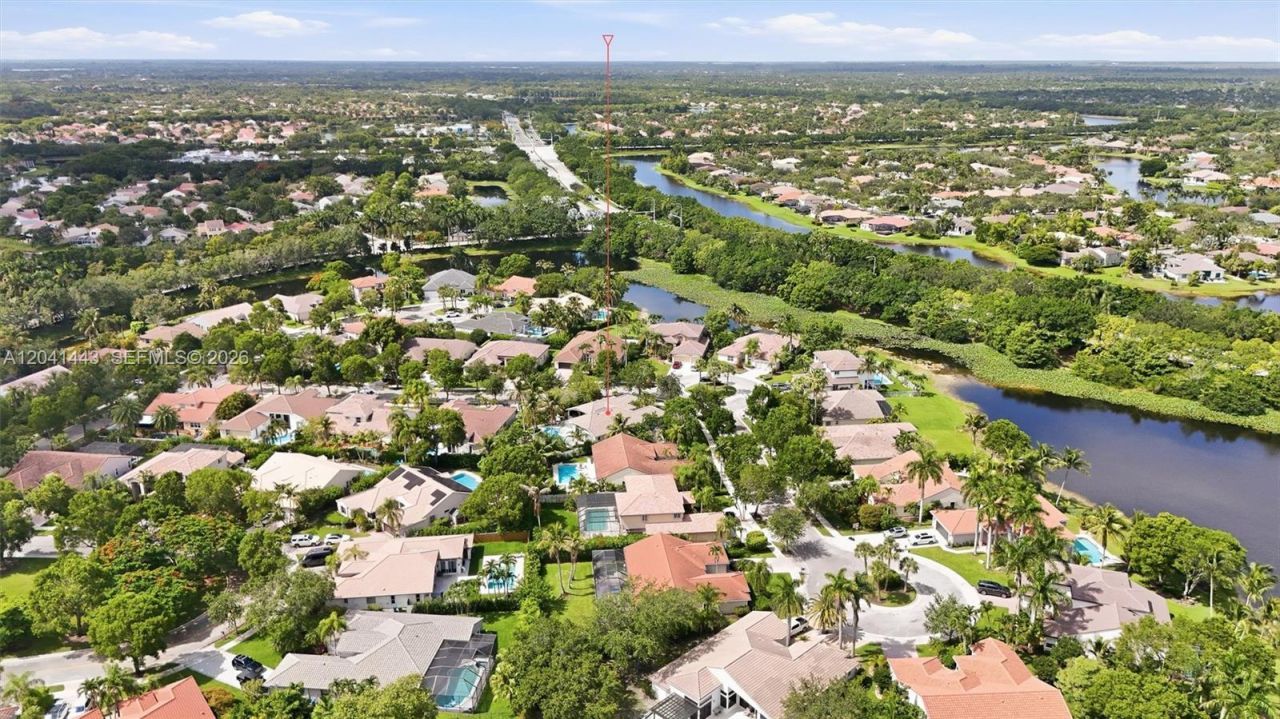 241 Fairmont Way, Weston, FL 33326 Photo