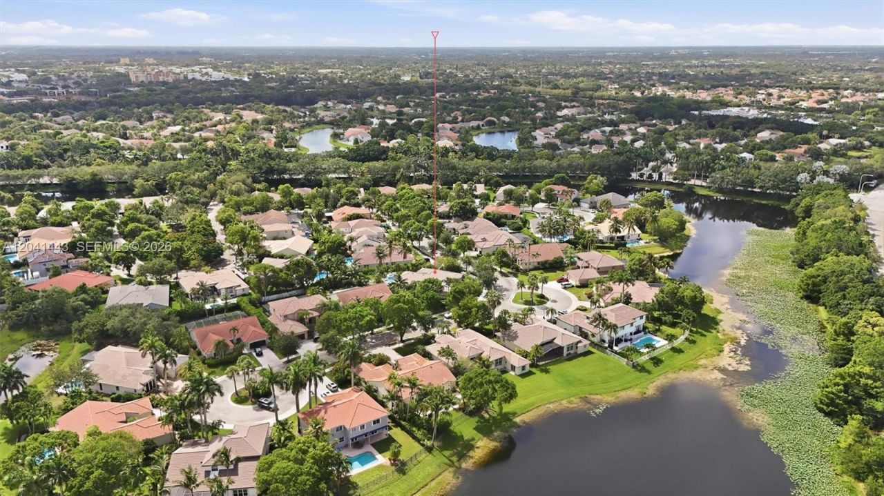 241 Fairmont Way, Weston, FL 33326 Photo