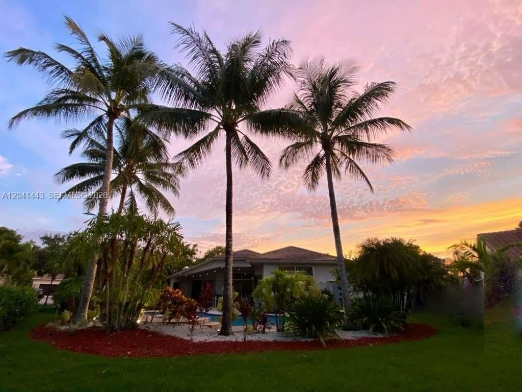 241 Fairmont Way, Weston, FL 33326 Photo