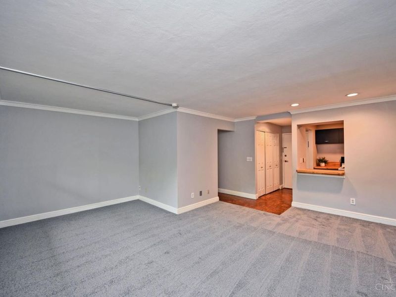 1815 Wm H Taft Road, Unit 202, Cincinnati, OH 45206 Photo 6