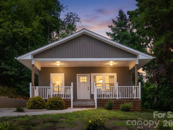 106 Thistle Field Drive, Asheville, NC 28806