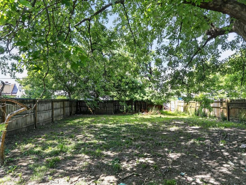 1621 Zettler Road , Columbus, OH 43227 Photo 4
