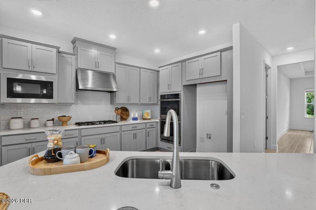 668 Junonia Boulevard, New Smyrna Beach, FL 32168 Photo